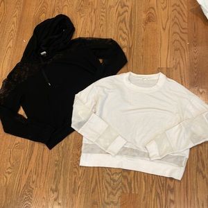 ⭐️BOGO⭐️ - 2 GARAGE CROP TOPS